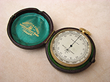 WW1 Royal Flying Corp pocket barometer and altimeter by Negretti & Zambra.